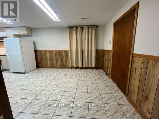 Lower - 48 Plowshare Crescent, Toronto, Ontario  M9V 4Y2 - Photo 9 - W12694796