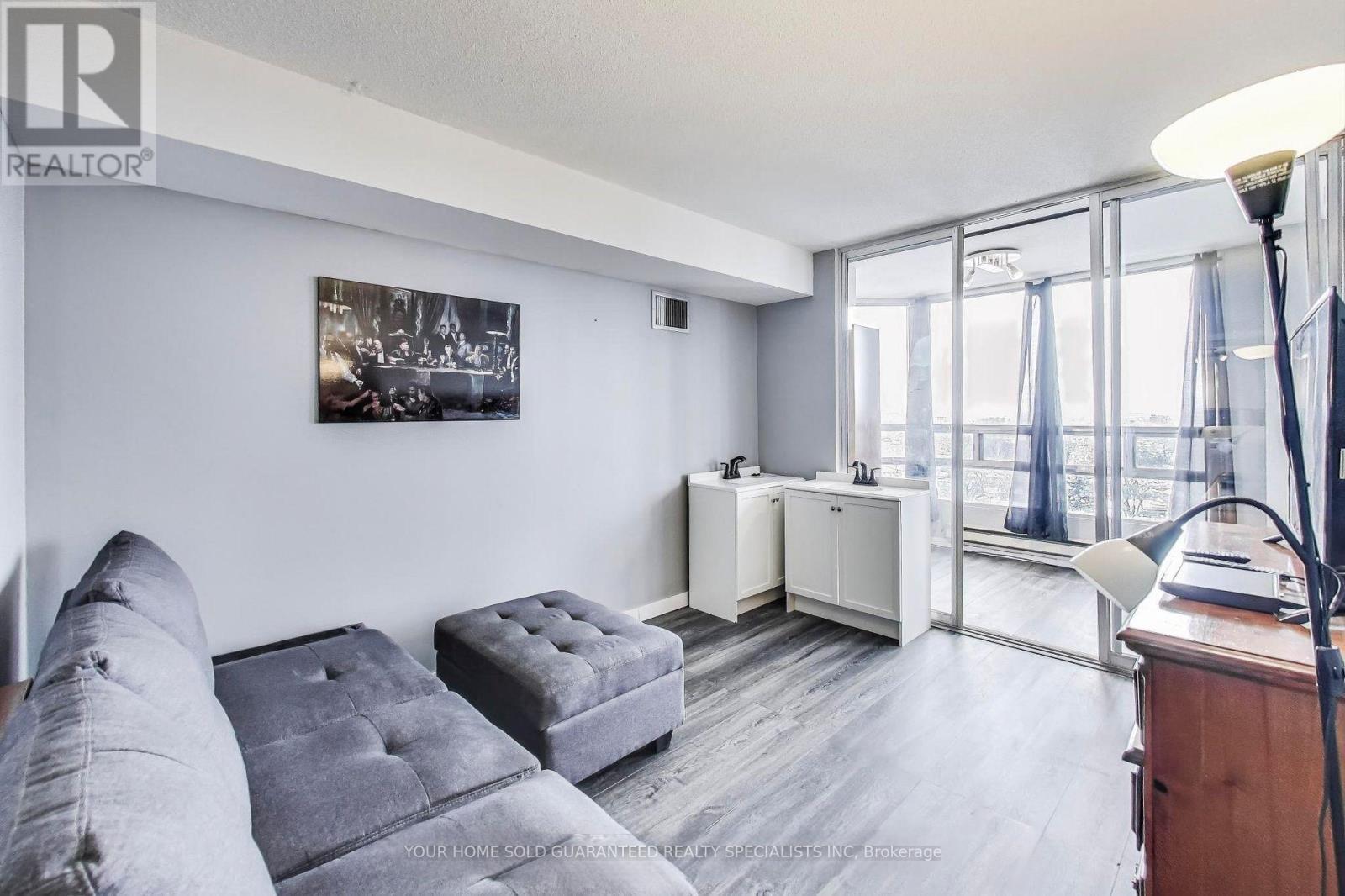 805 - 320 Mill Street, Brampton, Ontario  L6Y 3V2 - Photo 12 - W12694812