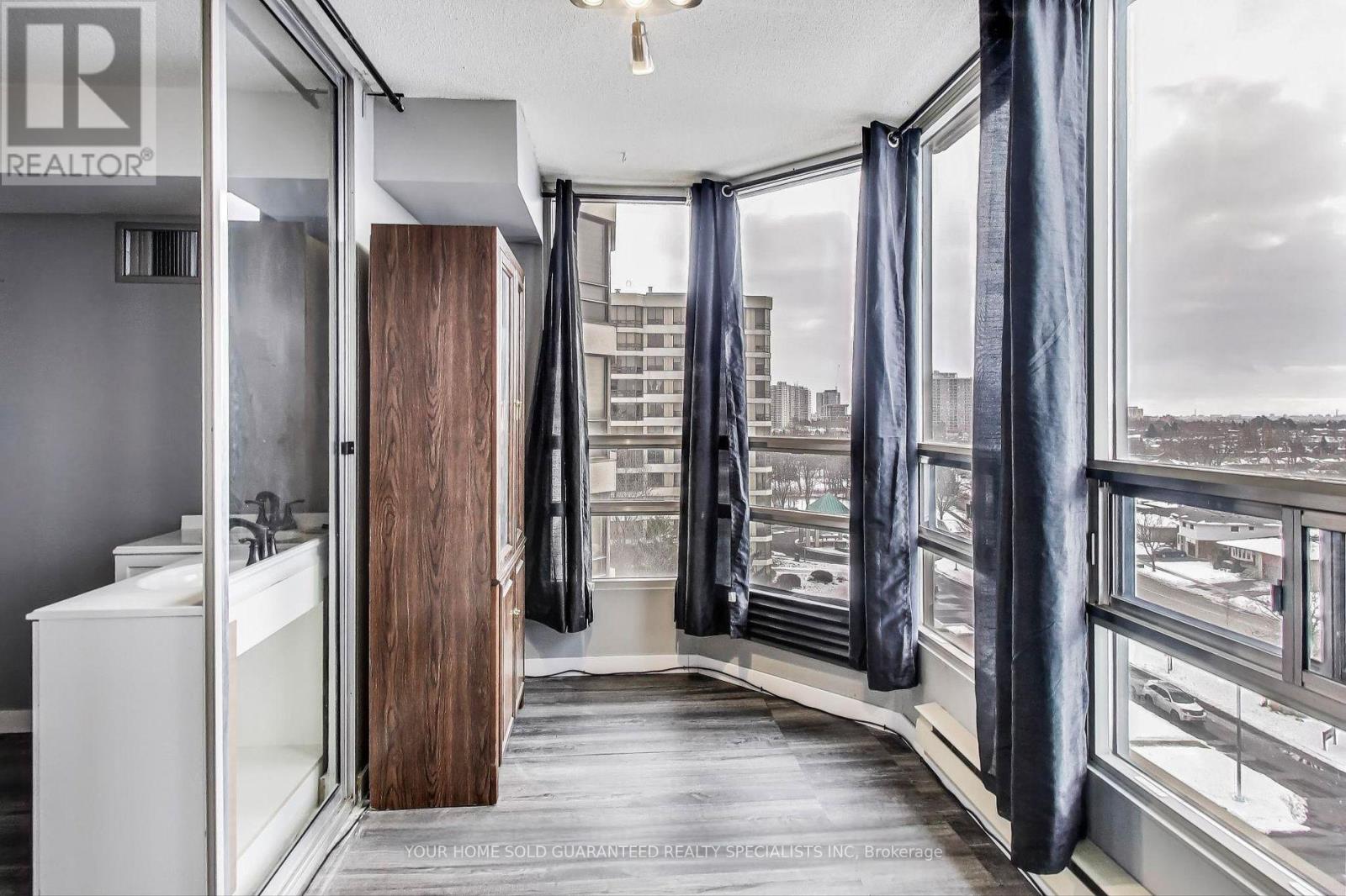 805 - 320 Mill Street, Brampton, Ontario  L6Y 3V2 - Photo 6 - W12694812