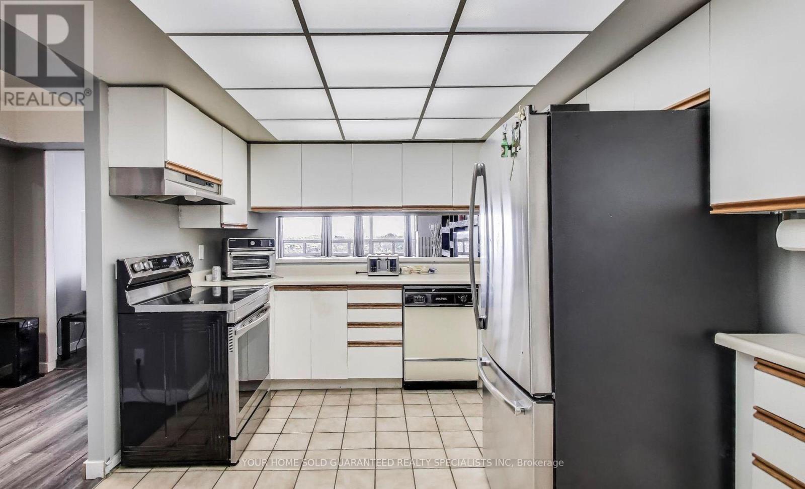 805 - 320 Mill Street, Brampton, Ontario  L6Y 3V2 - Photo 7 - W12694812