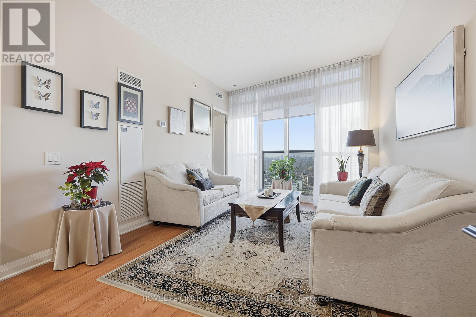 2006 - 1 VALHALLA INN ROAD, Toronto, Ontario