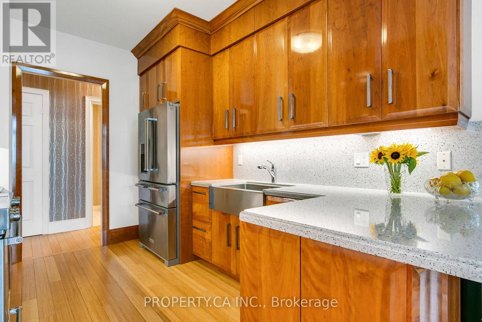 2804 - 3880 Duke Of York Boulevard, Mississauga, Ontario  L5B 4M7 - Photo 16 - W12694844