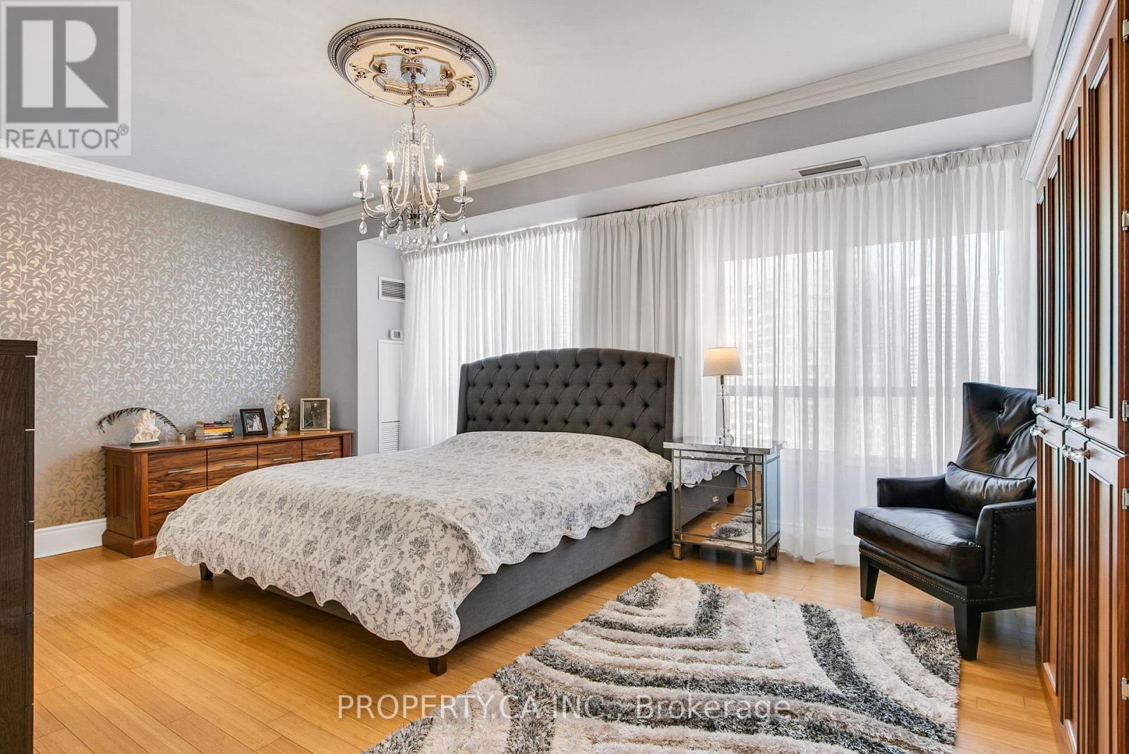 2804 - 3880 Duke Of York Boulevard, Mississauga, Ontario  L5B 4M7 - Photo 21 - W12694844