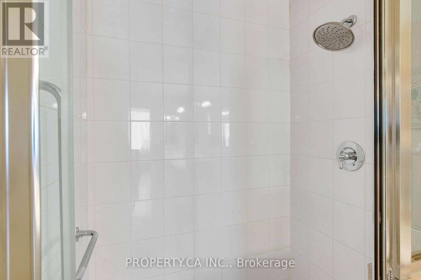 2804 - 3880 Duke Of York Boulevard, Mississauga, Ontario  L5B 4M7 - Photo 27 - W12694844