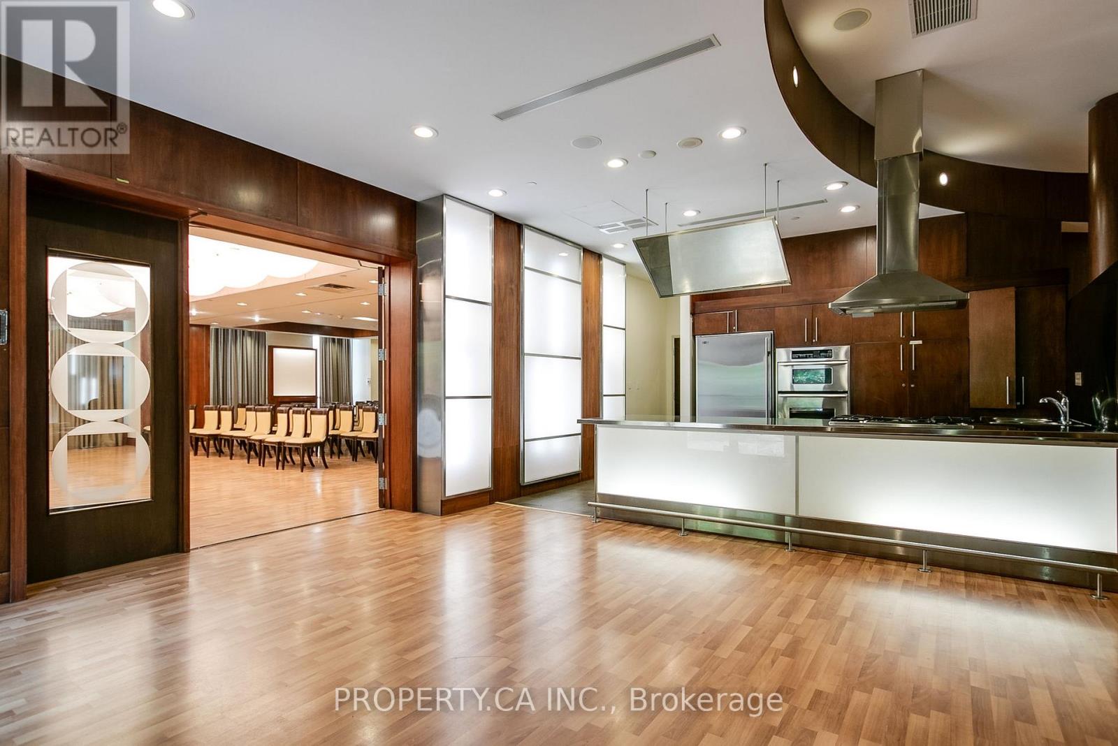 2804 - 3880 Duke Of York Boulevard, Mississauga, Ontario  L5B 4M7 - Photo 44 - W12694844