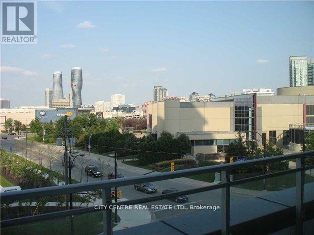 401 - 365 Prince Of Wales Drive, Mississauga, Ontario  L5B 0G6 - Photo 13 - W12694872