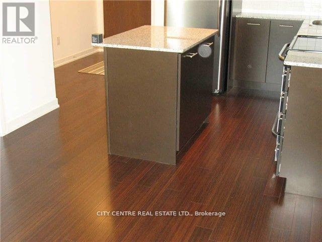 401 - 365 Prince Of Wales Drive, Mississauga, Ontario  L5B 0G6 - Photo 6 - W12694872