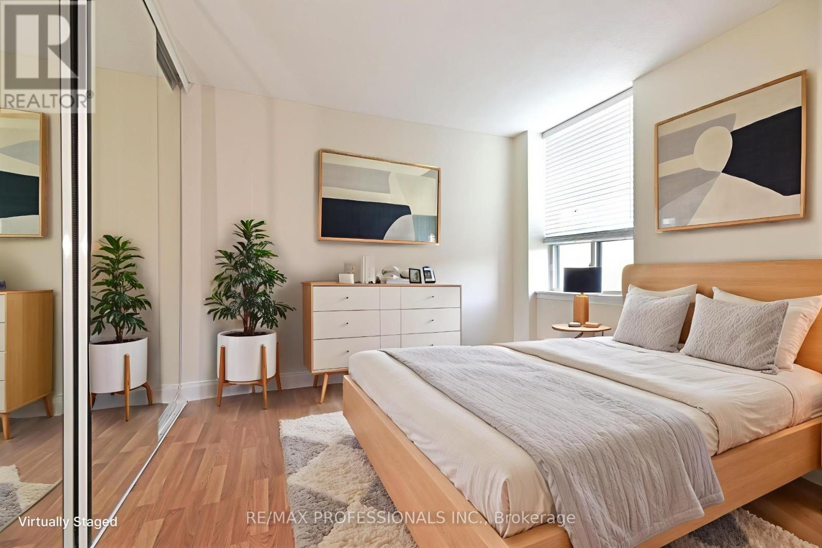 503 - 58 Church Street, Brampton (Downtown Brampton), Ontario  L6V 4A8 - Photo 16 - W12694892