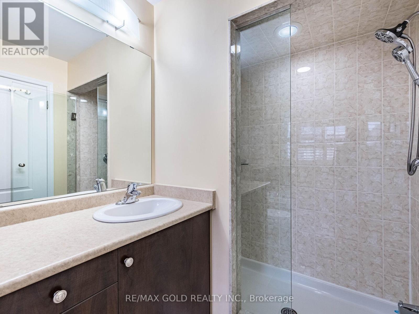 28 Banas Way, Brampton, Ontario  L7A 4K8 - Photo 23 - W12694902