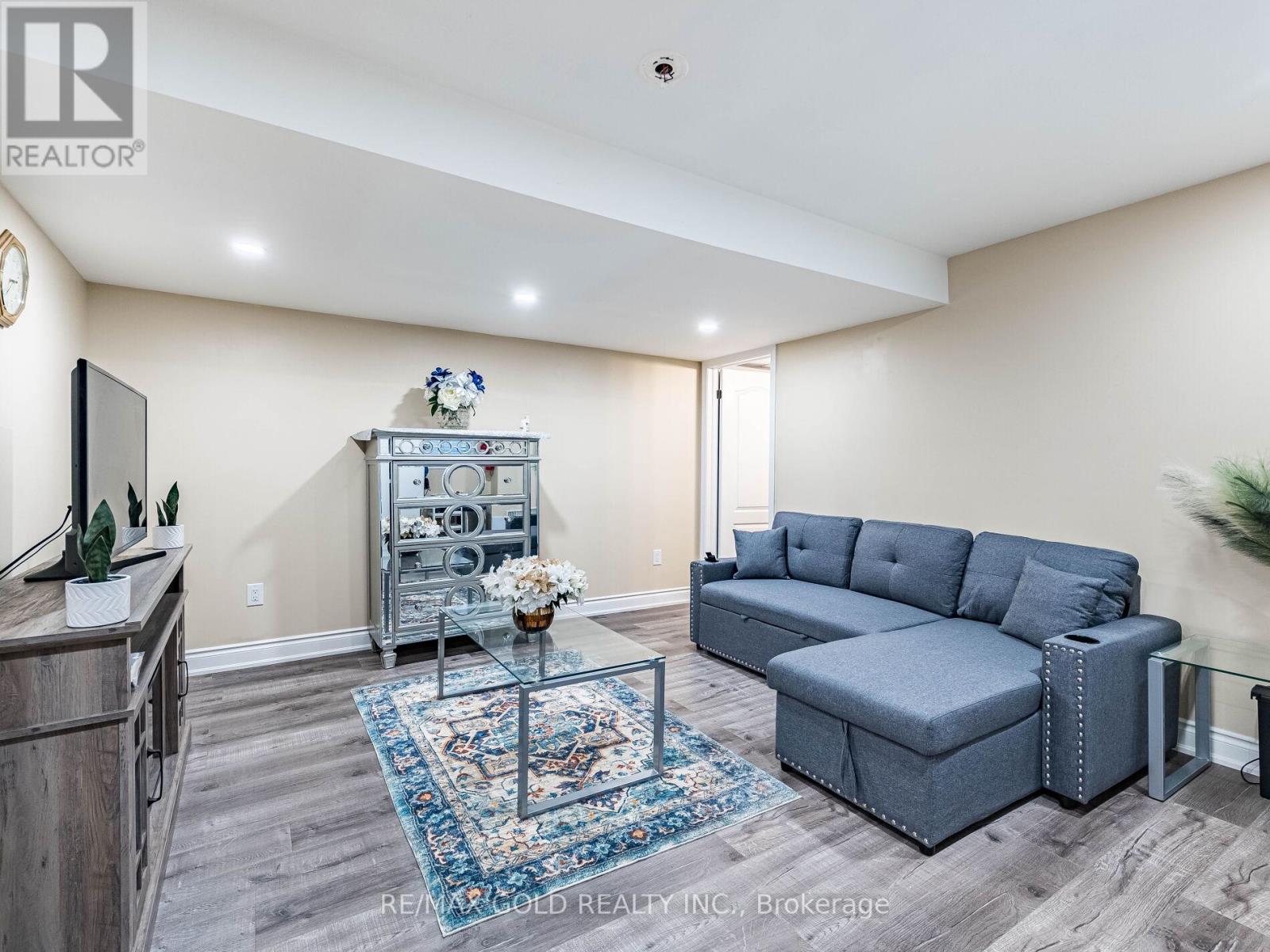 28 Banas Way, Brampton, Ontario  L7A 4K8 - Photo 32 - W12694902