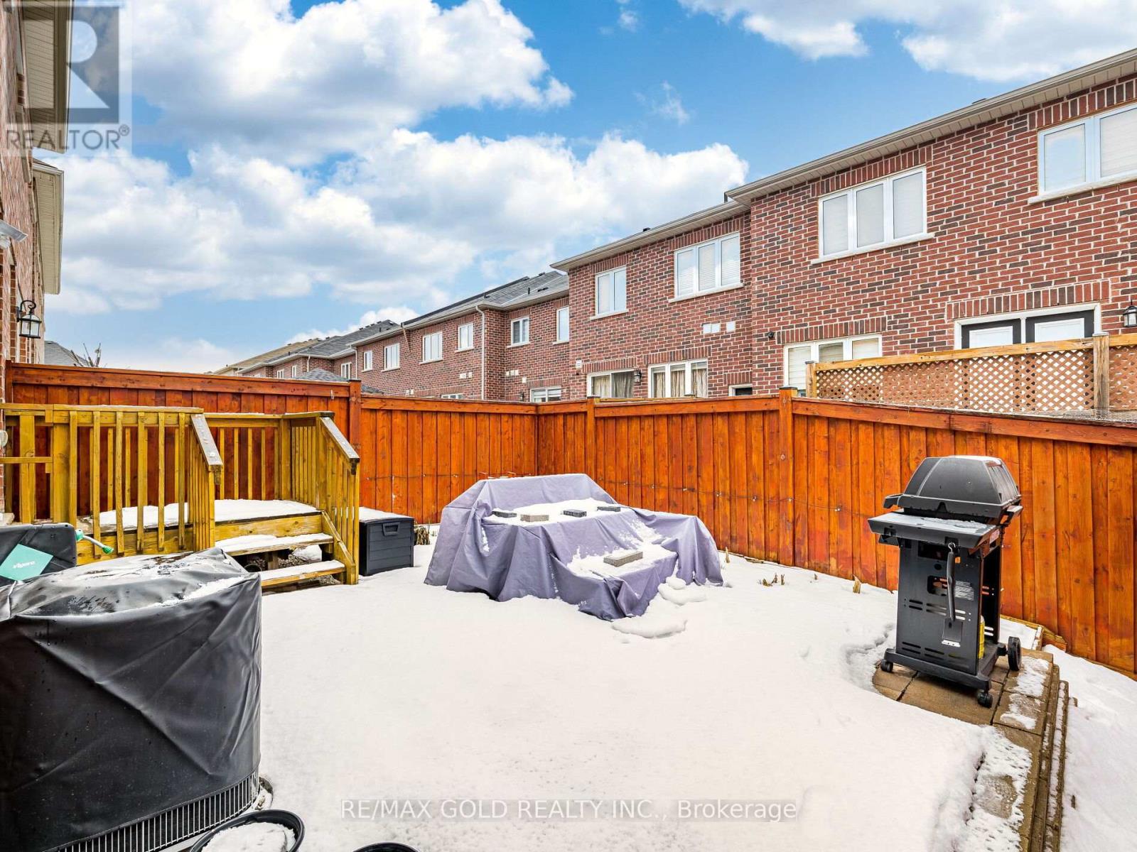 28 Banas Way, Brampton, Ontario  L7A 4K8 - Photo 40 - W12694902