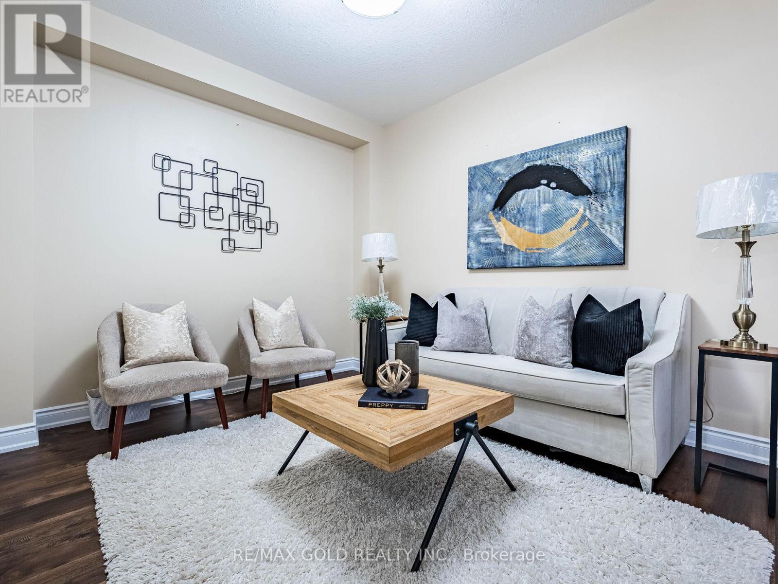 28 Banas Way, Brampton, Ontario  L7A 4K8 - Photo 6 - W12694902