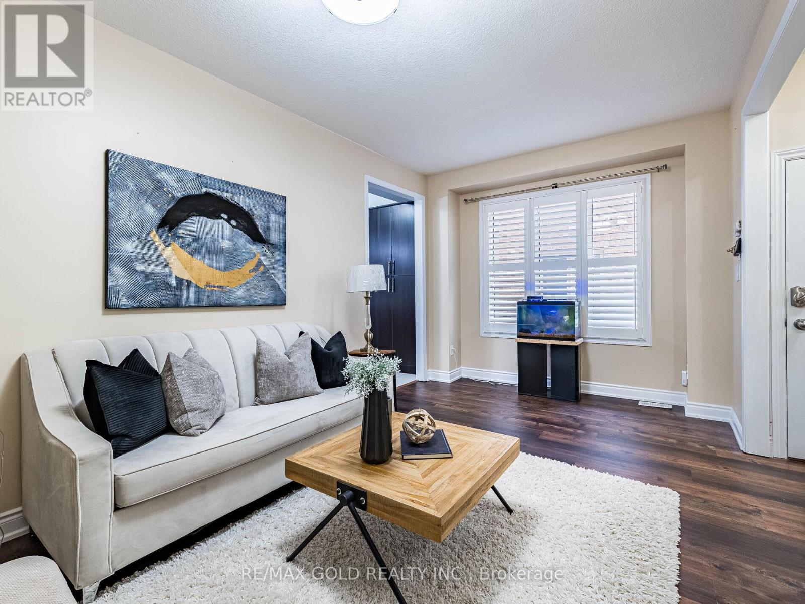 28 Banas Way, Brampton, Ontario  L7A 4K8 - Photo 8 - W12694902