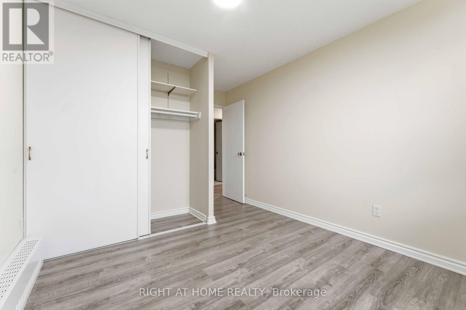 311 - 665 Bathgate Drive, Ottawa, Ontario  K1K 3Y4 - Photo 24 - X12694972