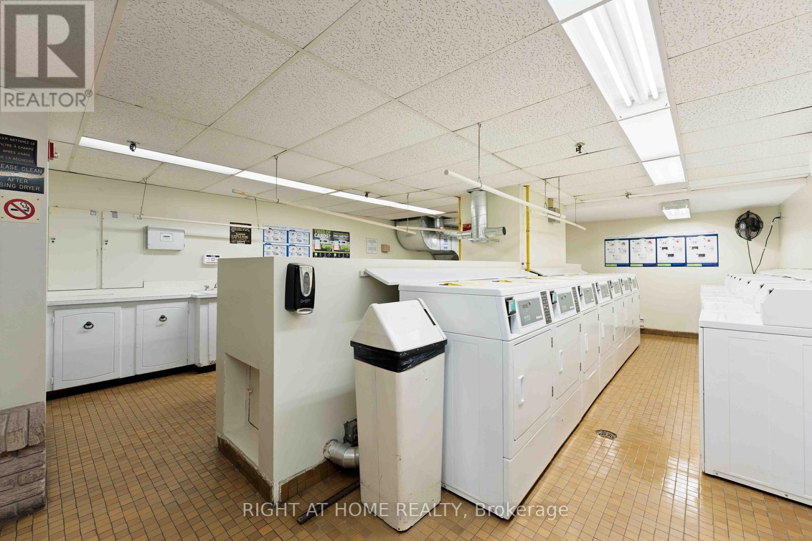 311 - 665 Bathgate Drive, Ottawa, Ontario  K1K 3Y4 - Photo 30 - X12694972