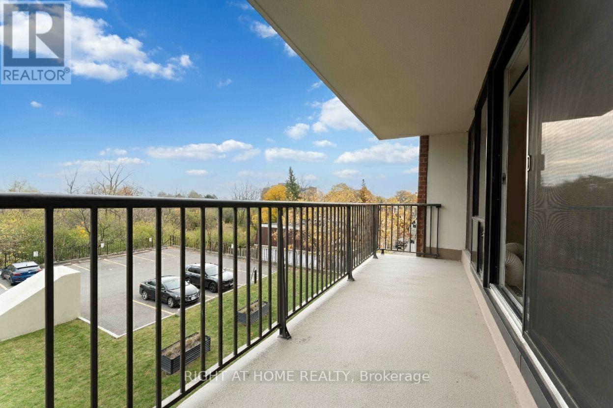 311 - 665 Bathgate Drive, Ottawa, Ontario  K1K 3Y4 - Photo 32 - X12694972