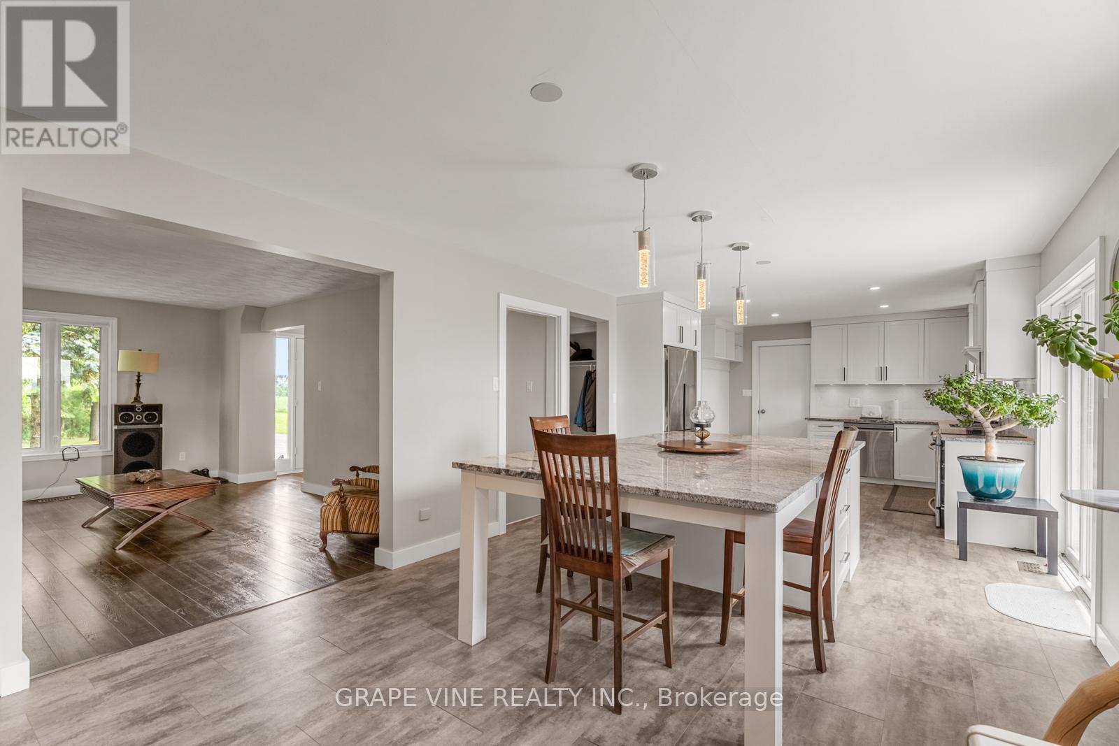 5073 Rushmore Road, Ottawa, Ontario  K0A 2Z0 - Photo 11 - X12695100