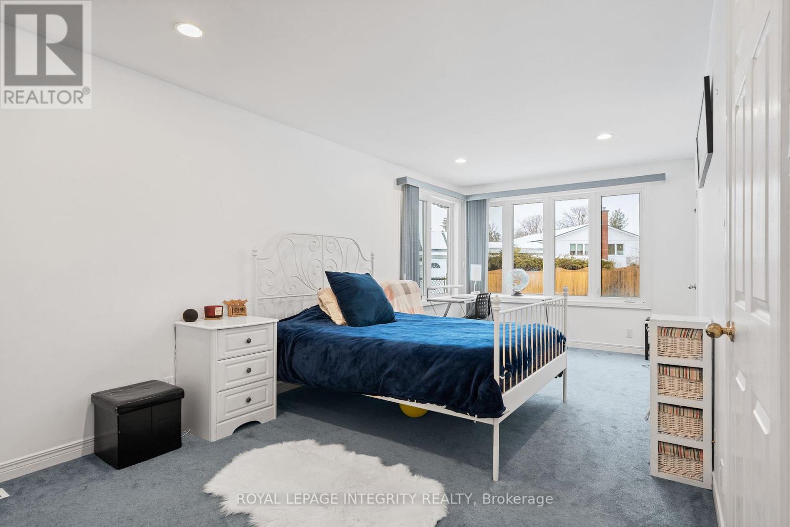 16 St Andrews Circle, Ottawa, Ontario  K2L 1L3 - Photo 15 - X12695174