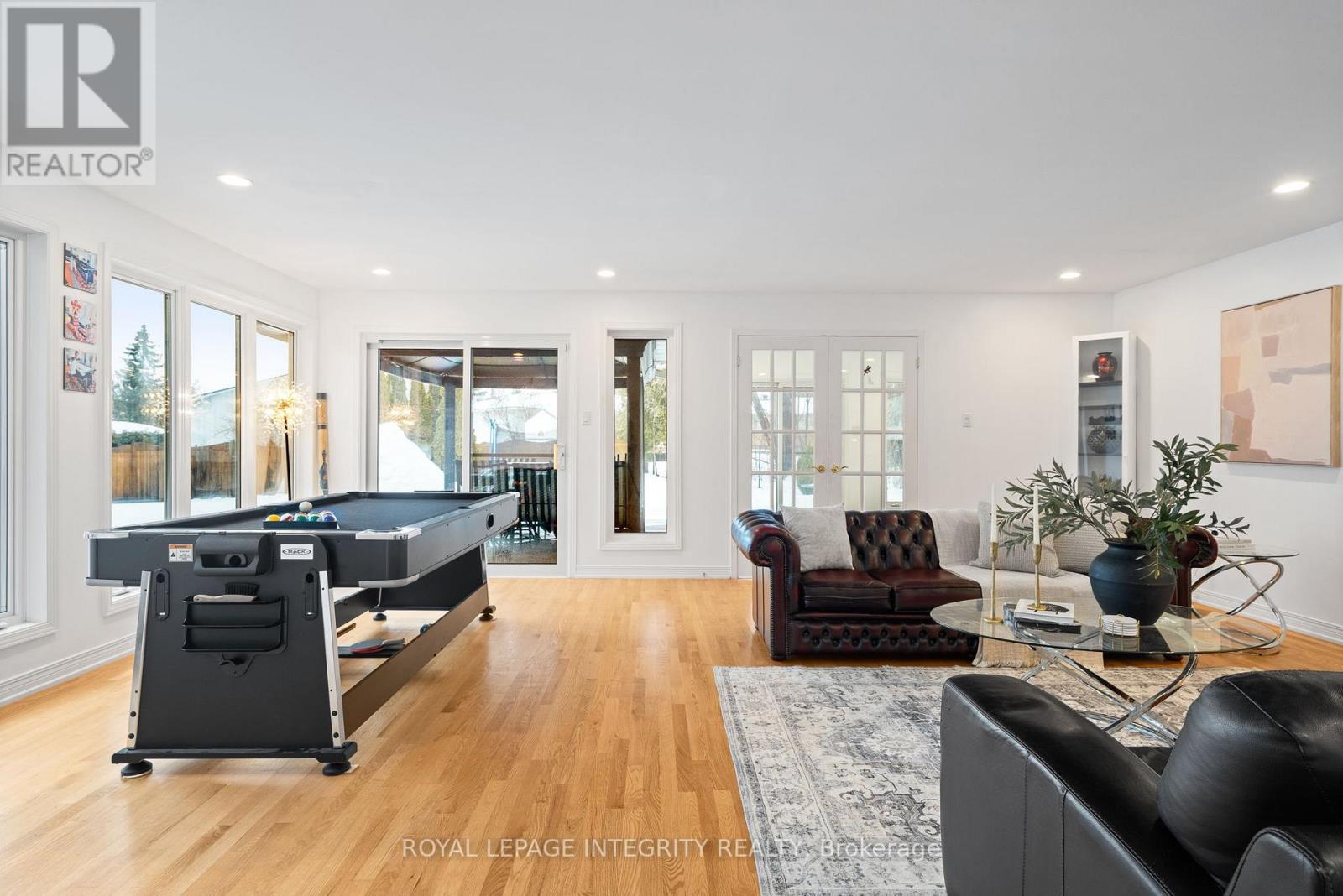 16 St Andrews Circle, Ottawa, Ontario  K2L 1L3 - Photo 20 - X12695174