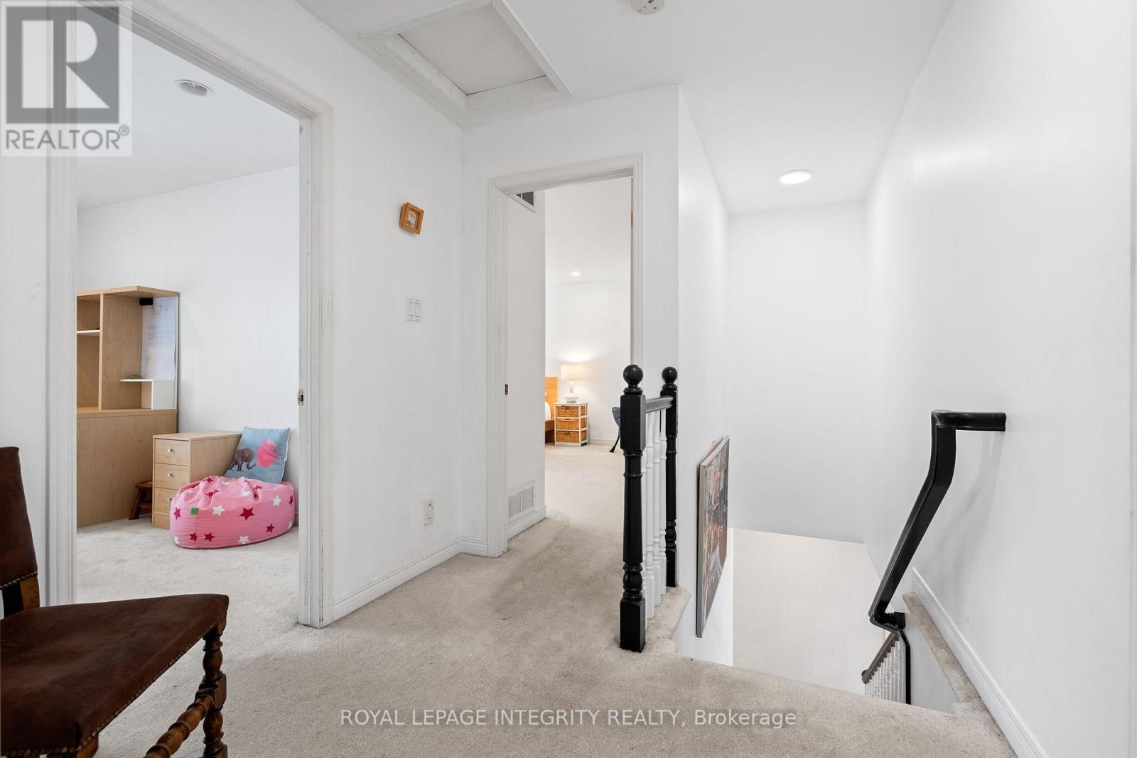 16 St Andrews Circle, Ottawa, Ontario  K2L 1L3 - Photo 24 - X12695174