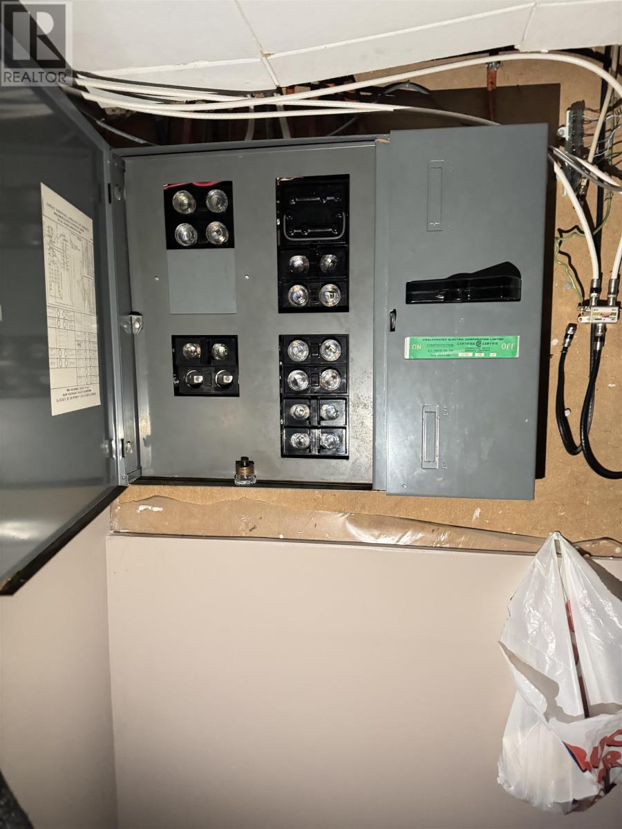 282 Ray Blvd, Thunder Bay, Ontario  P7B 4E4 - Photo 20 - TB2600036