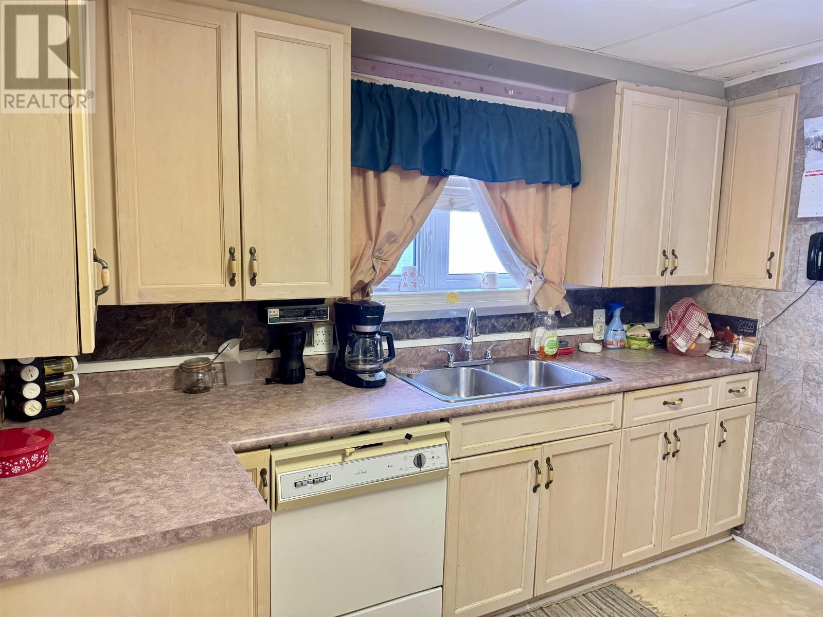 282 Ray Blvd, Thunder Bay, Ontario  P7B 4E4 - Photo 4 - TB2600036