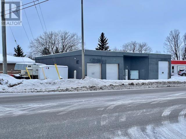 129 Grand Trunk Ave, Dryden, Ontario  P8N 2W4 - Photo 1 - TB2600062