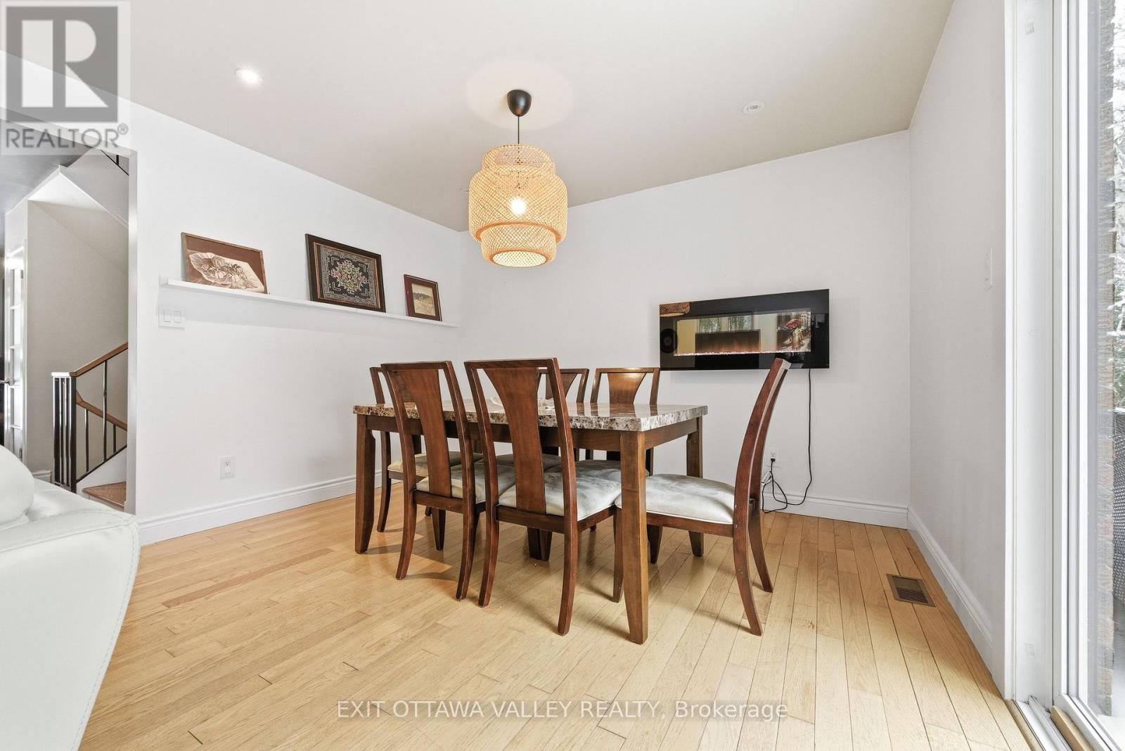 235 Thomas Street, Deep River, Ontario  K0J 1P0 - Photo 19 - X12695186