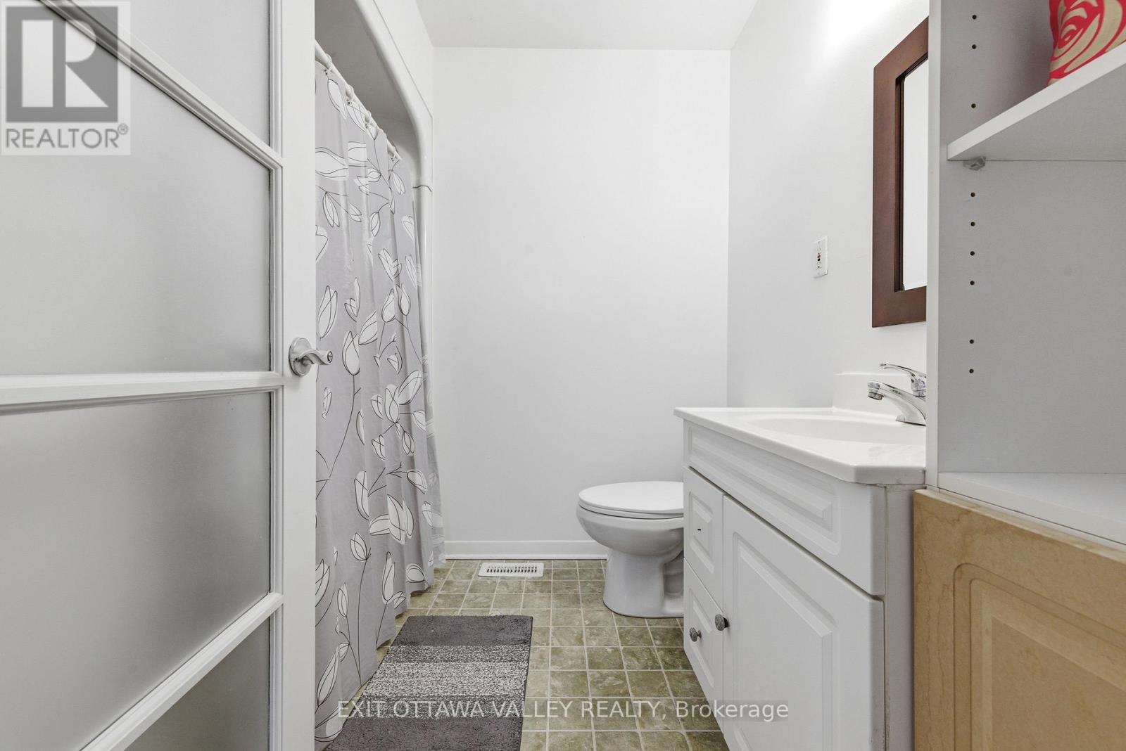 235 Thomas Street, Deep River, Ontario  K0J 1P0 - Photo 29 - X12695186