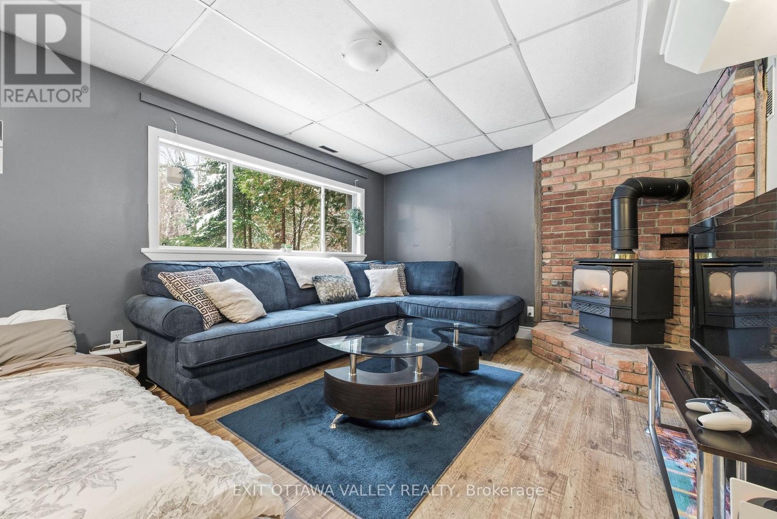 235 Thomas Street, Deep River, Ontario  K0J 1P0 - Photo 36 - X12695186