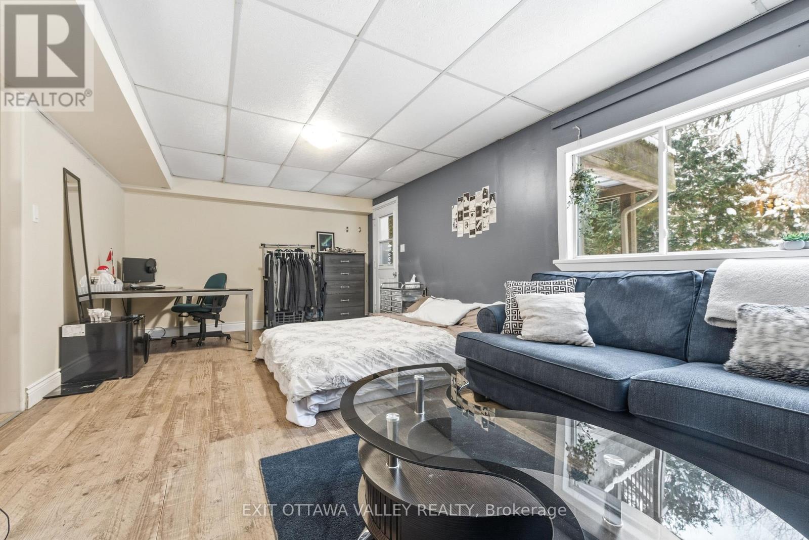 235 Thomas Street, Deep River, Ontario  K0J 1P0 - Photo 37 - X12695186