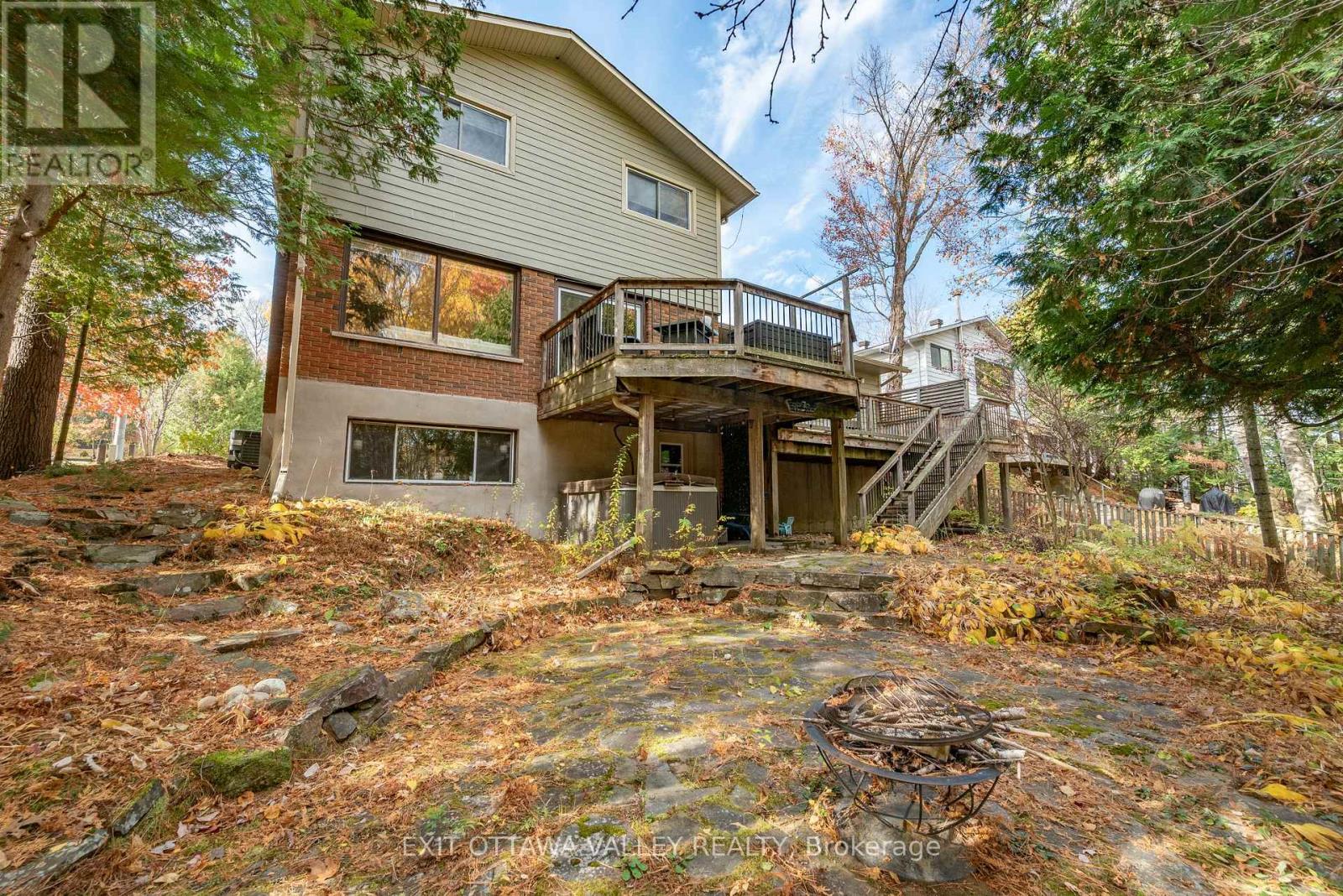 235 Thomas Street, Deep River, Ontario  K0J 1P0 - Photo 42 - X12695186