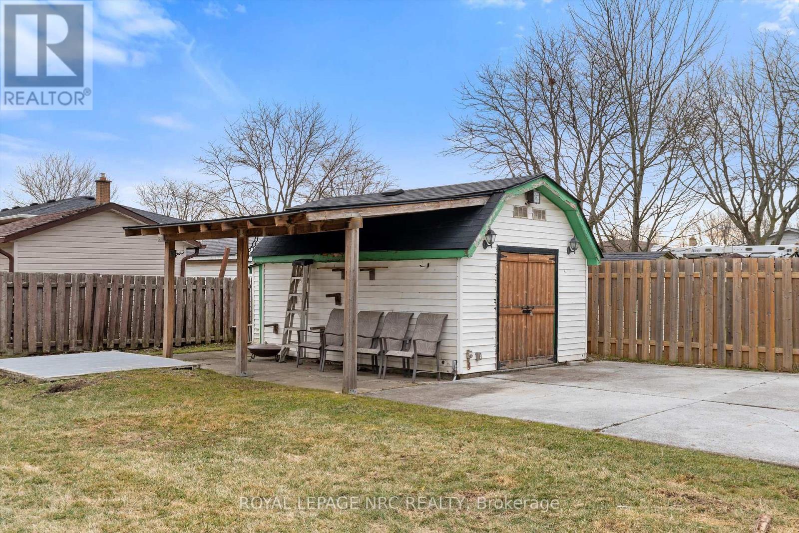 7552 Dorchester Road, Niagara Falls, Ontario  L2G 5W2 - Photo 23 - X12695120