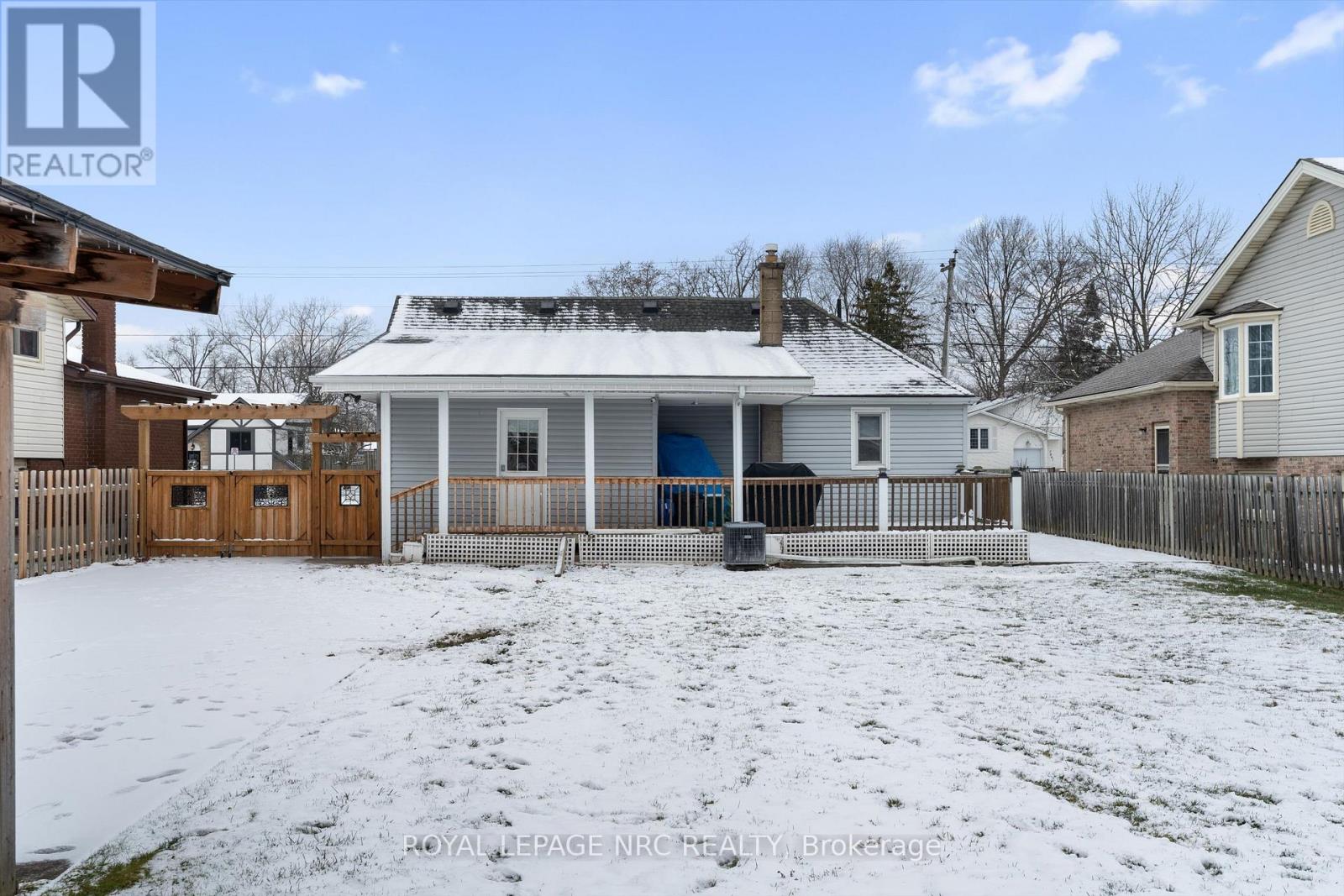 7552 Dorchester Road, Niagara Falls, Ontario  L2G 5W2 - Photo 44 - X12695120