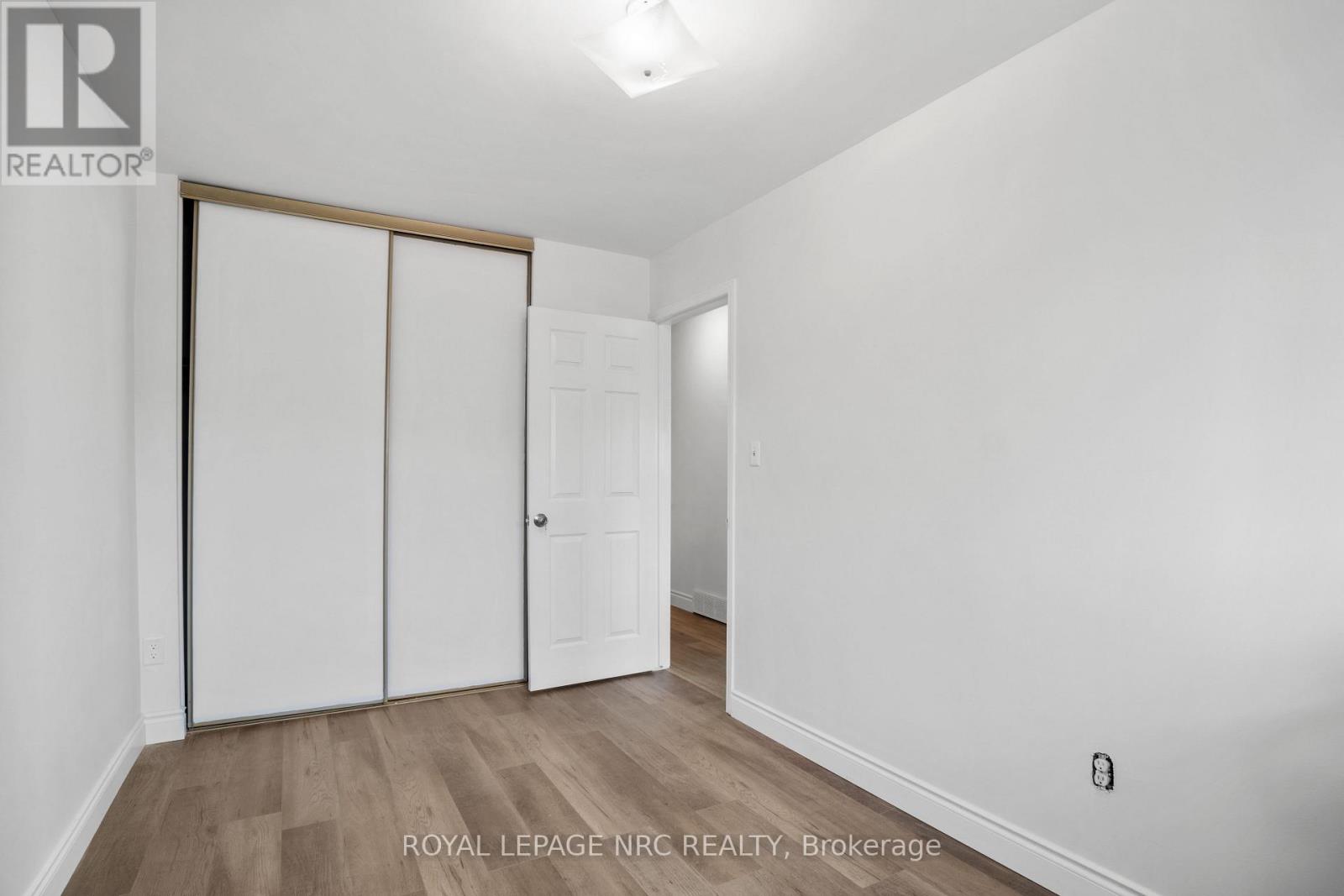 37 Greystone Crescent, St. Catharines, Ontario  L2N 6P1 - Photo 14 - X12695238