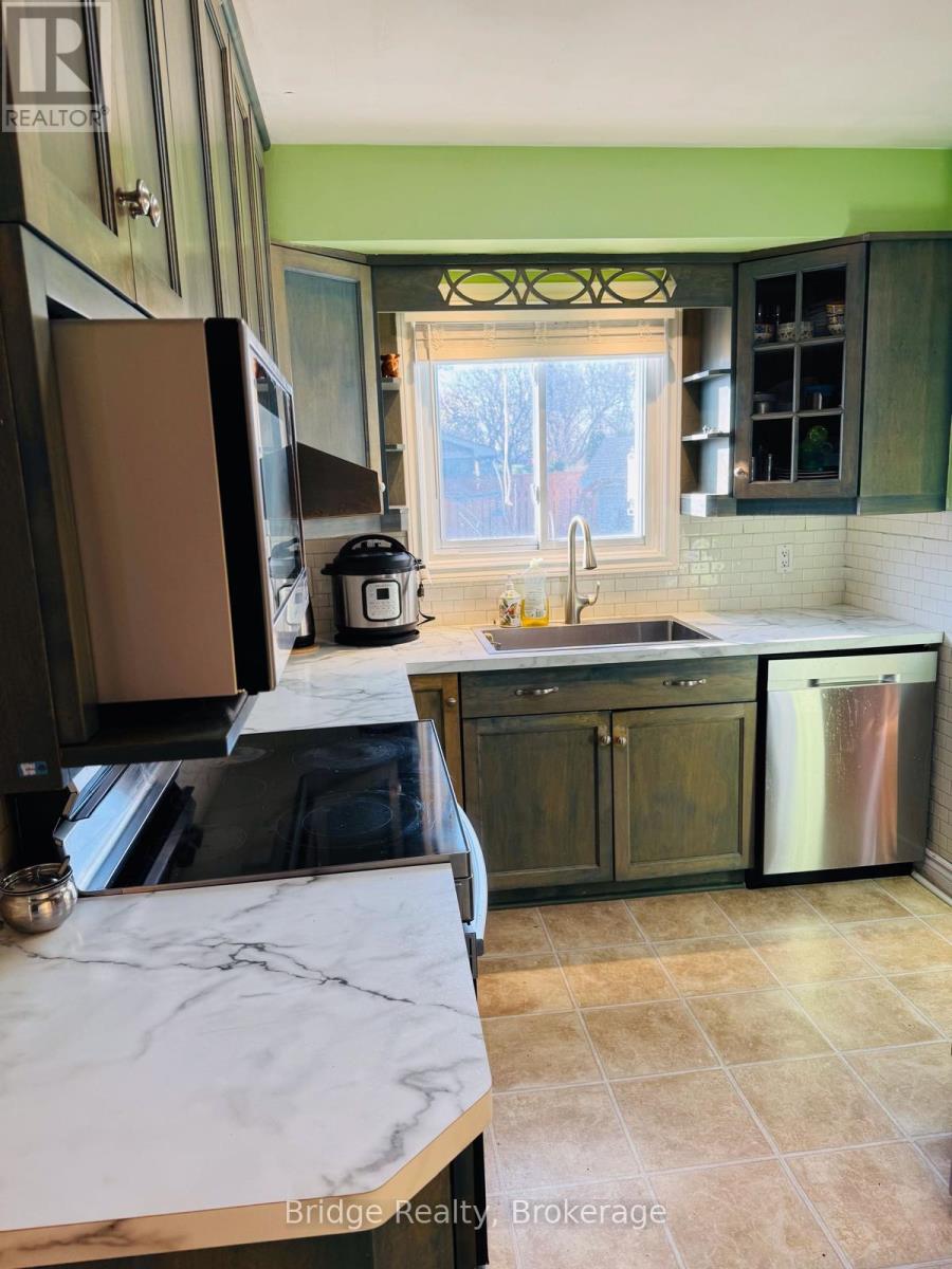 3 Noelle Drive, St. Catharines, Ontario  L2M 1M1 - Photo 9 - X12694992