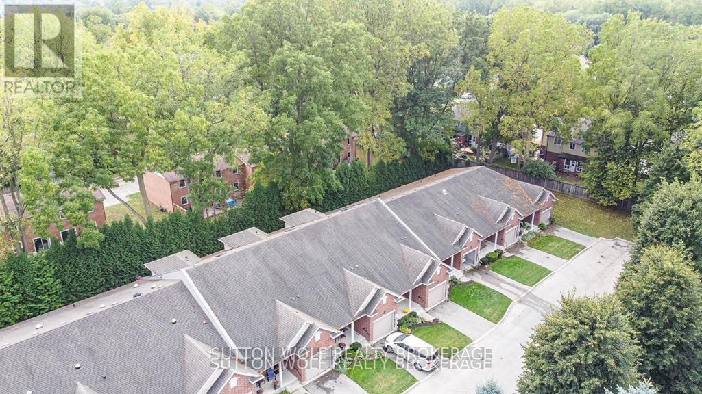 7 - 384 Head Street N, Strathroy-Caradoc, Ontario  N7G 2J9 - Photo 30 - X12695062