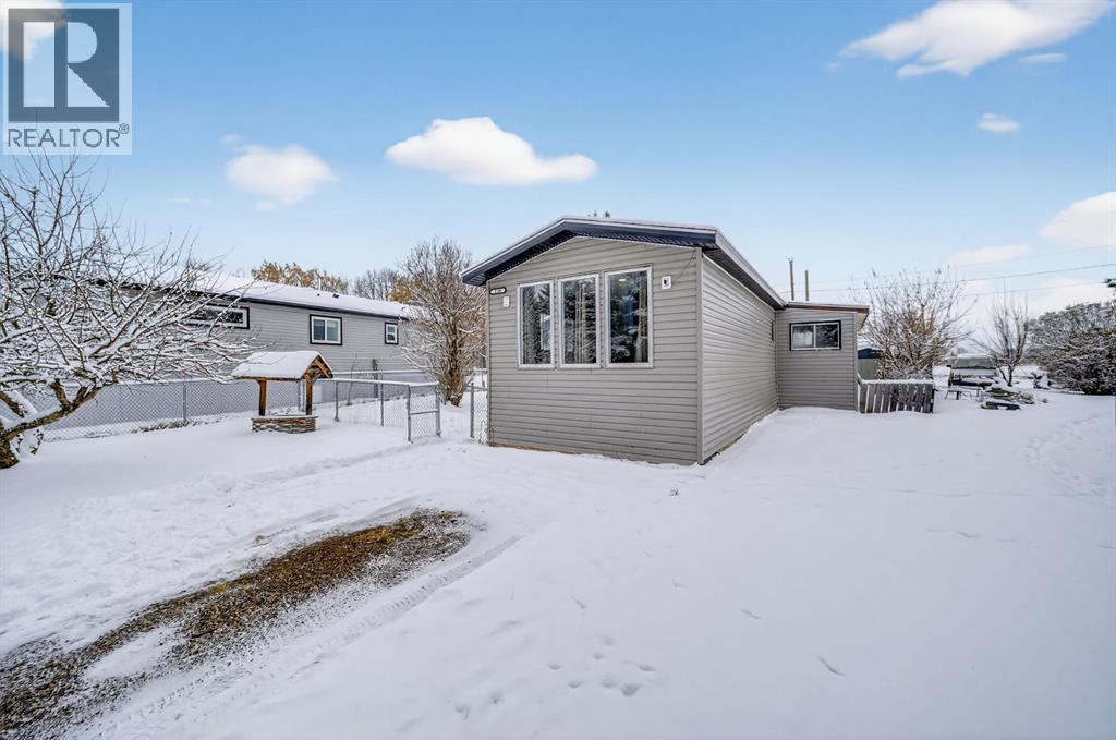 220 5 Street NW, Sundre, Alberta  T0M 1X0 - Photo 17 - A2272348