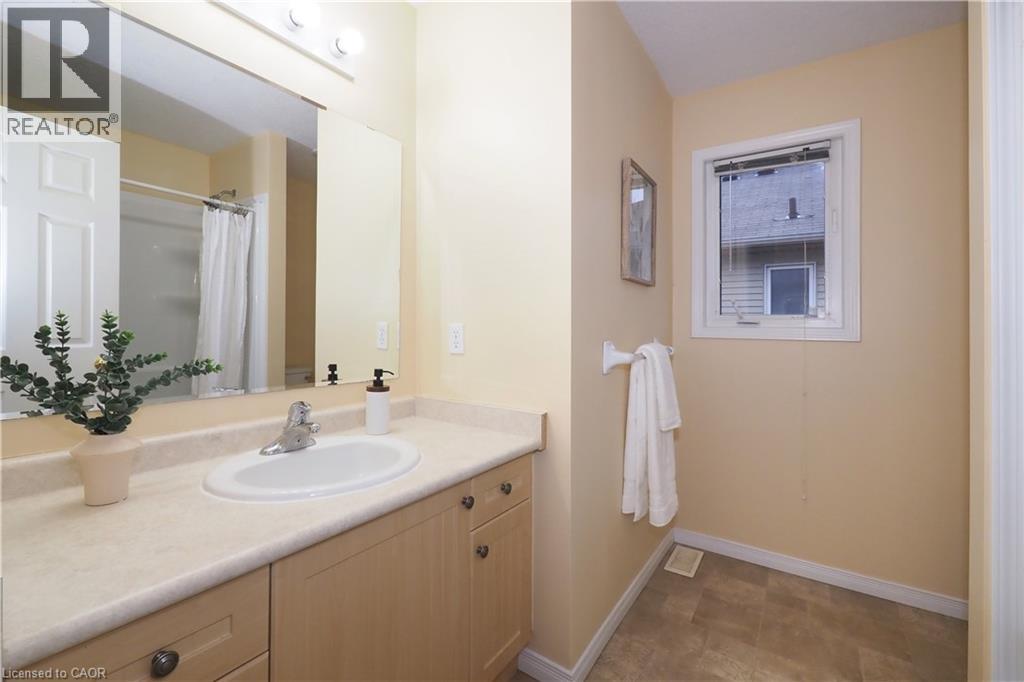 240 Westmeadow Drive Unit# 10b, Kitchener, Ontario  N2N 0A1 - Photo 29 - 40790615