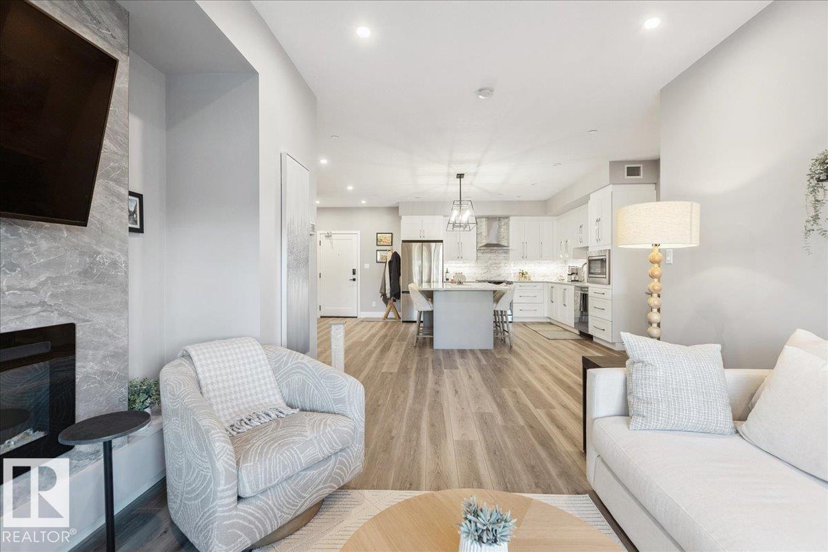 #301 7463 May Cm Nw, Edmonton, Alberta T6R 0X1 - Photo 11 - E4469957