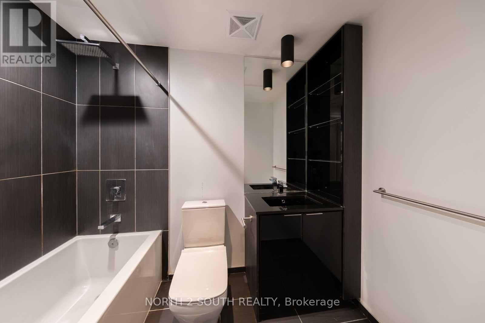 4912 - 70 Temperance Street, Toronto, Ontario  M5A 3C4 - Photo 14 - C12694520