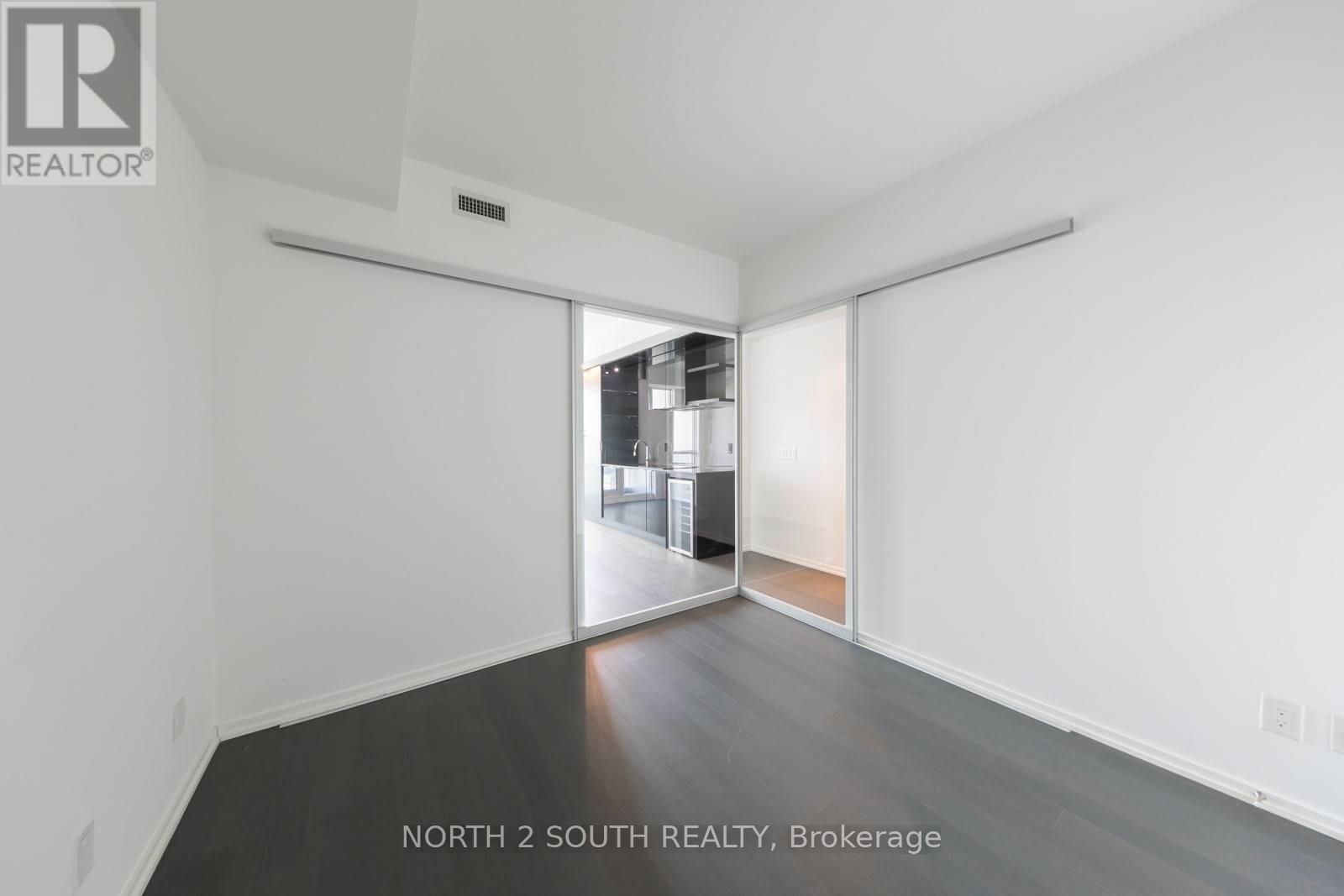 4912 - 70 Temperance Street, Toronto, Ontario  M5A 3C4 - Photo 12 - C12694520