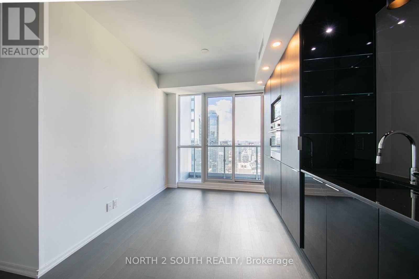 4912 - 70 Temperance Street, Toronto, Ontario  M5A 3C4 - Photo 8 - C12694520