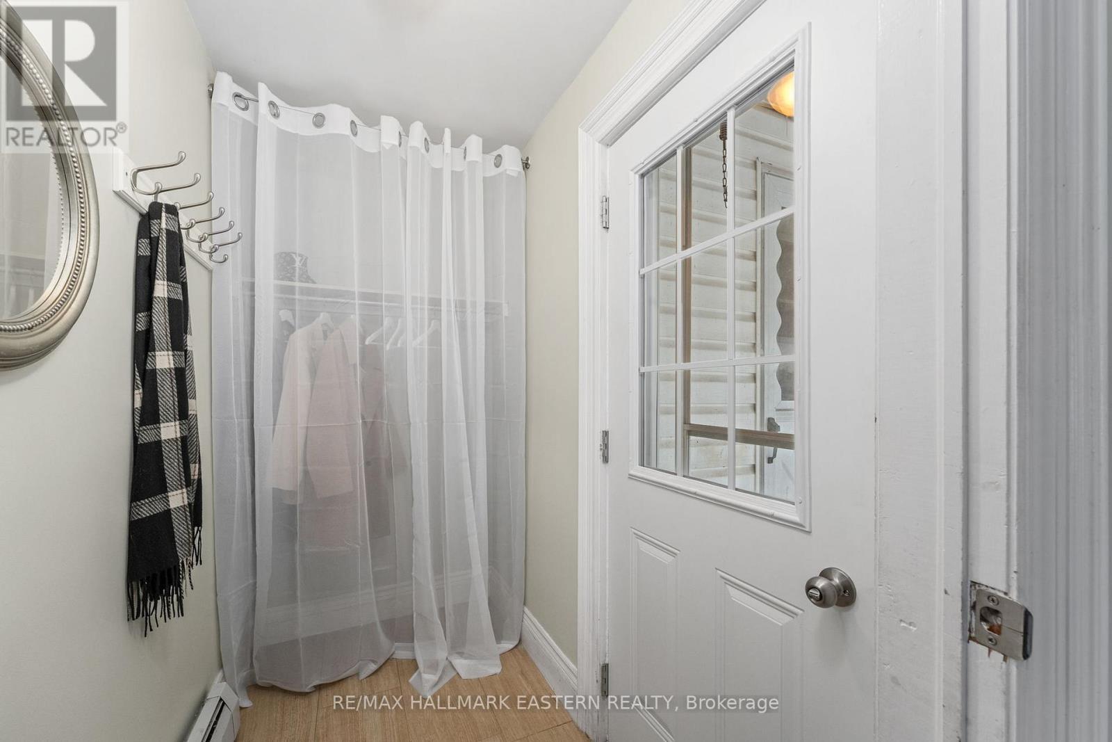 1065 Gore Street, Selwyn, Ontario  K0L 1H0 - Photo 9 - X12647806