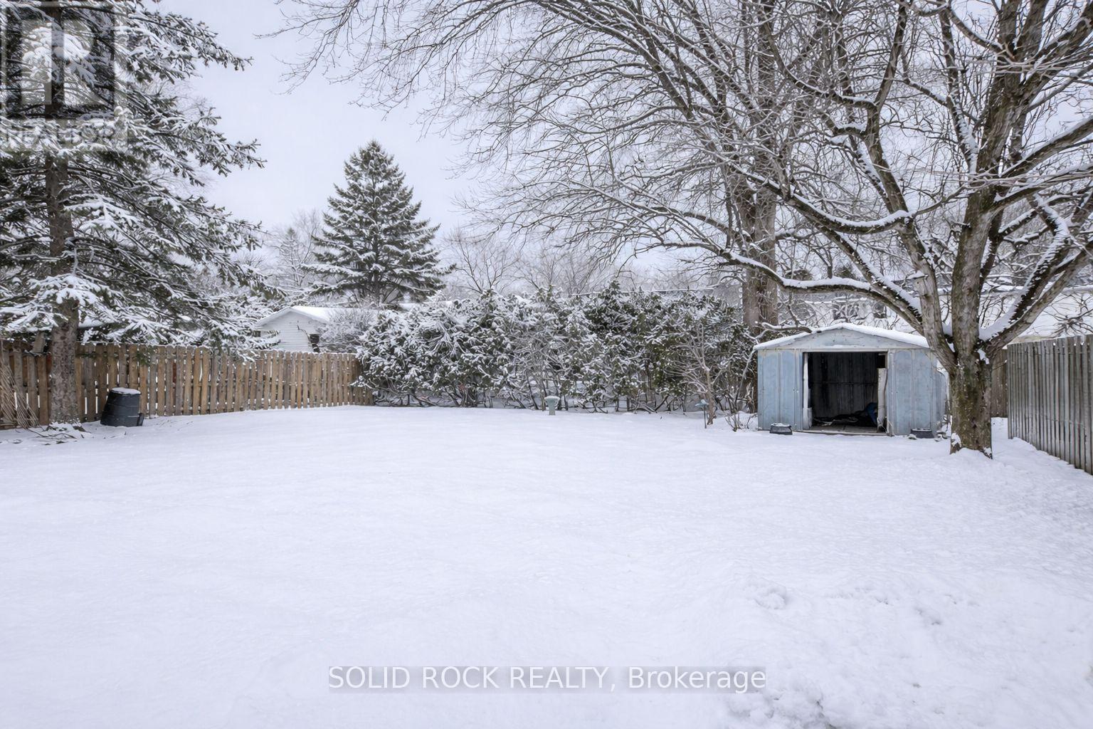 1301 Alwington Street, Brockville, Ontario  K6V 6A5 - Photo 40 - X12694260