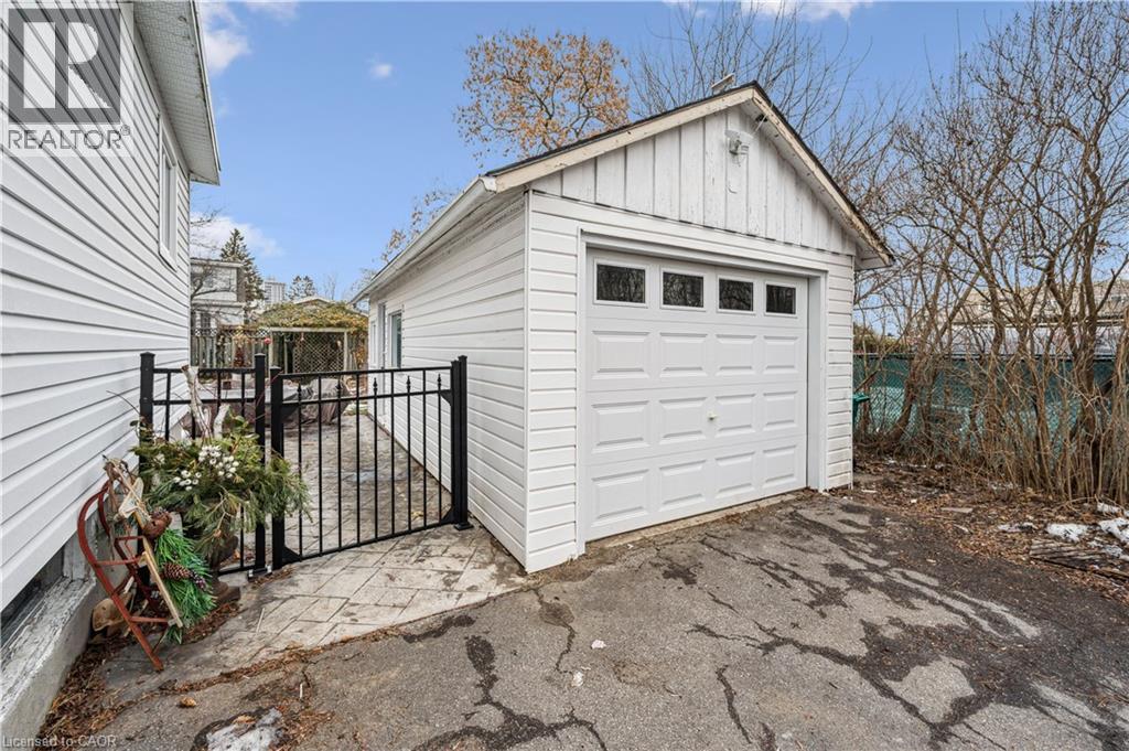 13 Spiers Crescent, Cambridge, Ontario  N1R 1B3 - Photo 34 - 40798423