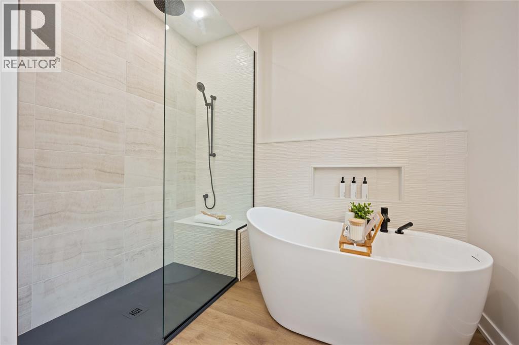 3584 Britt Boulevard, Plympton-Wyoming, Ontario  N0N 1E0 - Photo 22 - 26001065