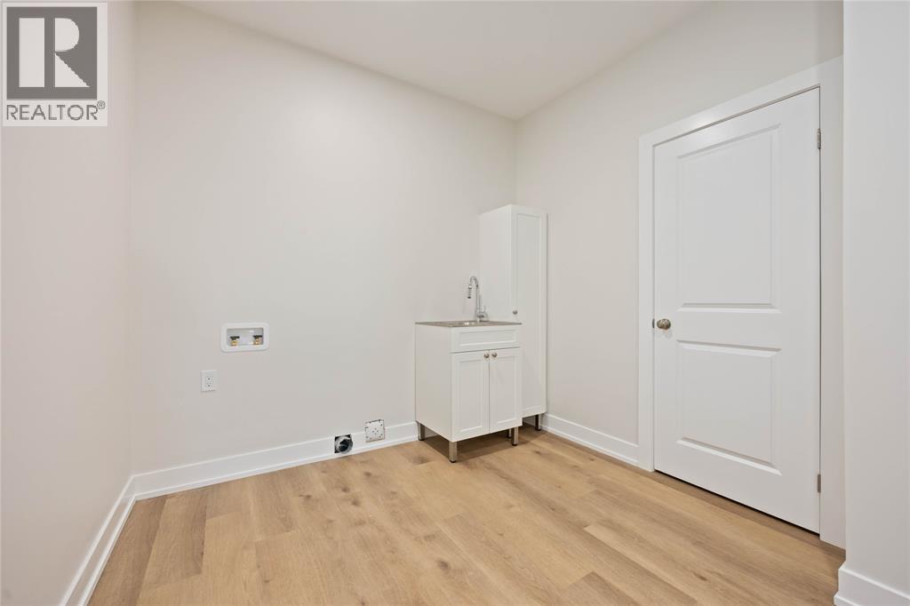 3584 Britt Boulevard, Plympton-Wyoming, Ontario  N0N 1E0 - Photo 25 - 26001065