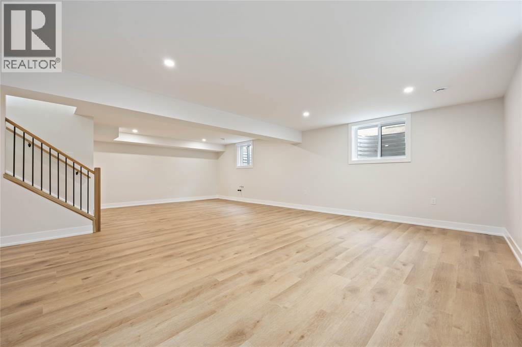 3584 Britt Boulevard, Plympton-Wyoming, Ontario  N0N 1E0 - Photo 26 - 26001065