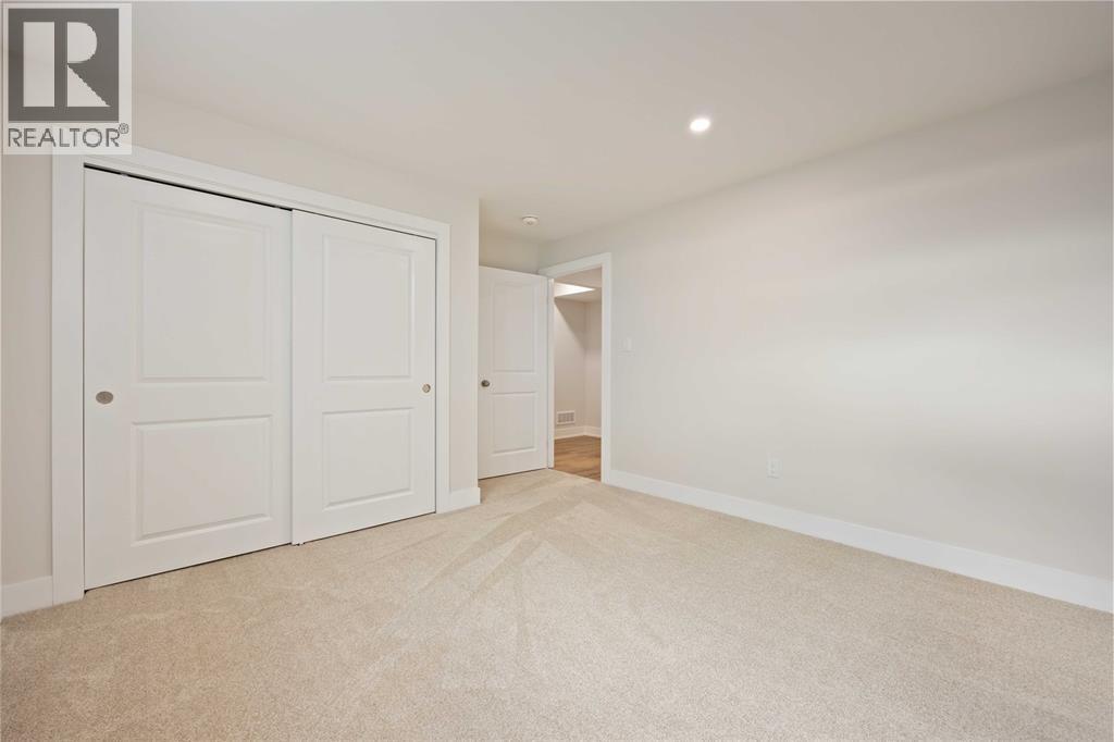 3584 Britt Boulevard, Plympton-Wyoming, Ontario  N0N 1E0 - Photo 34 - 26001065